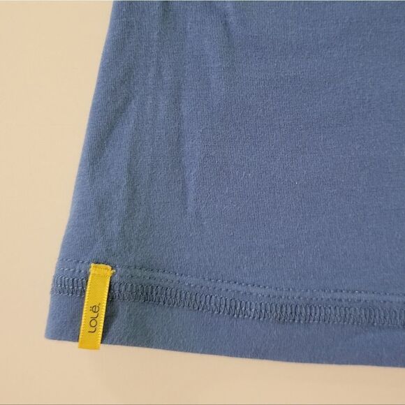 Lolë Women's Blue Scoop-neck Short Sleeve Spring Tee - Picture 7 of 12